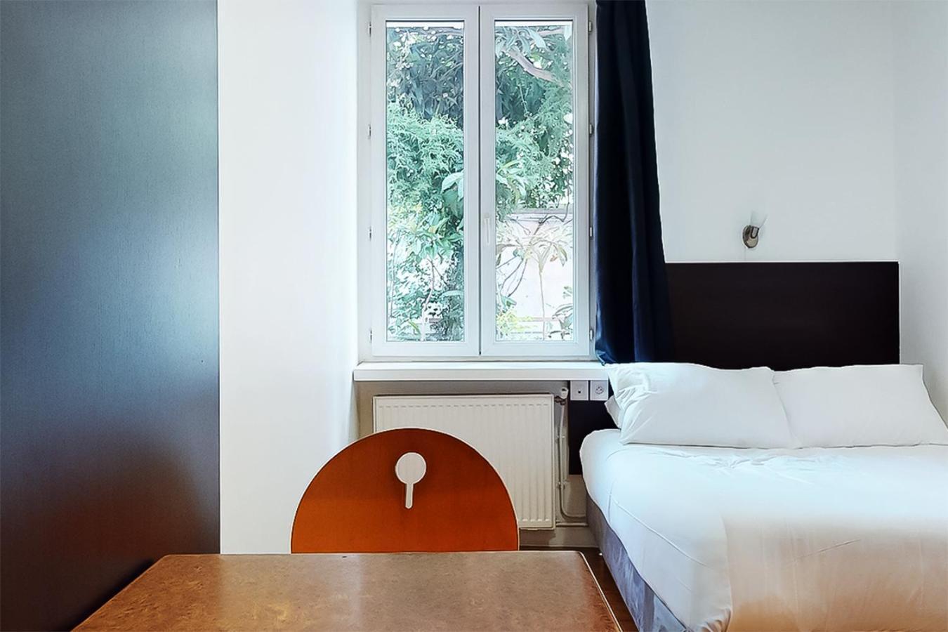 Hotel De Menilmontant Paris Eksteriør billede