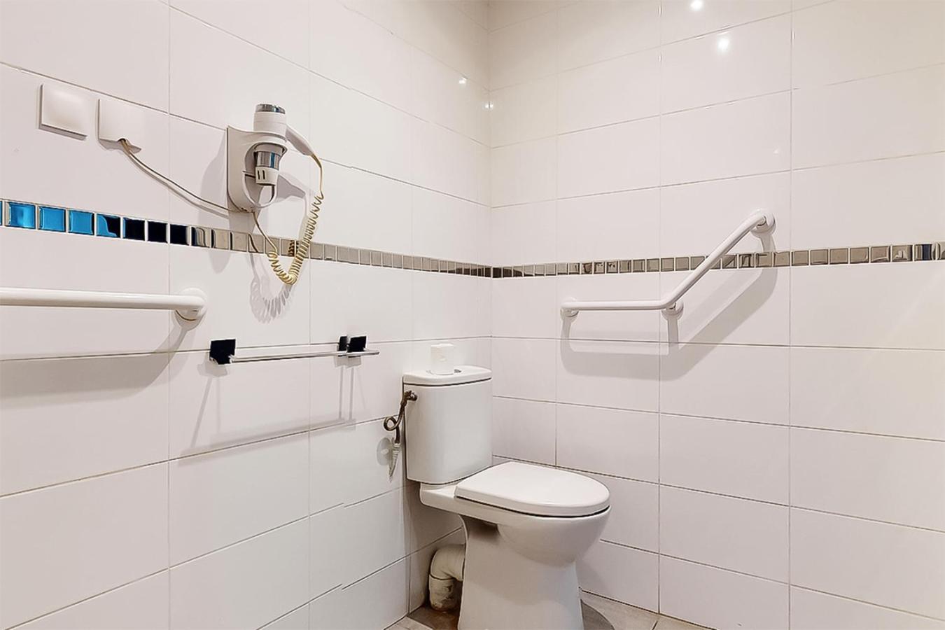Hotel De Menilmontant Paris Eksteriør billede