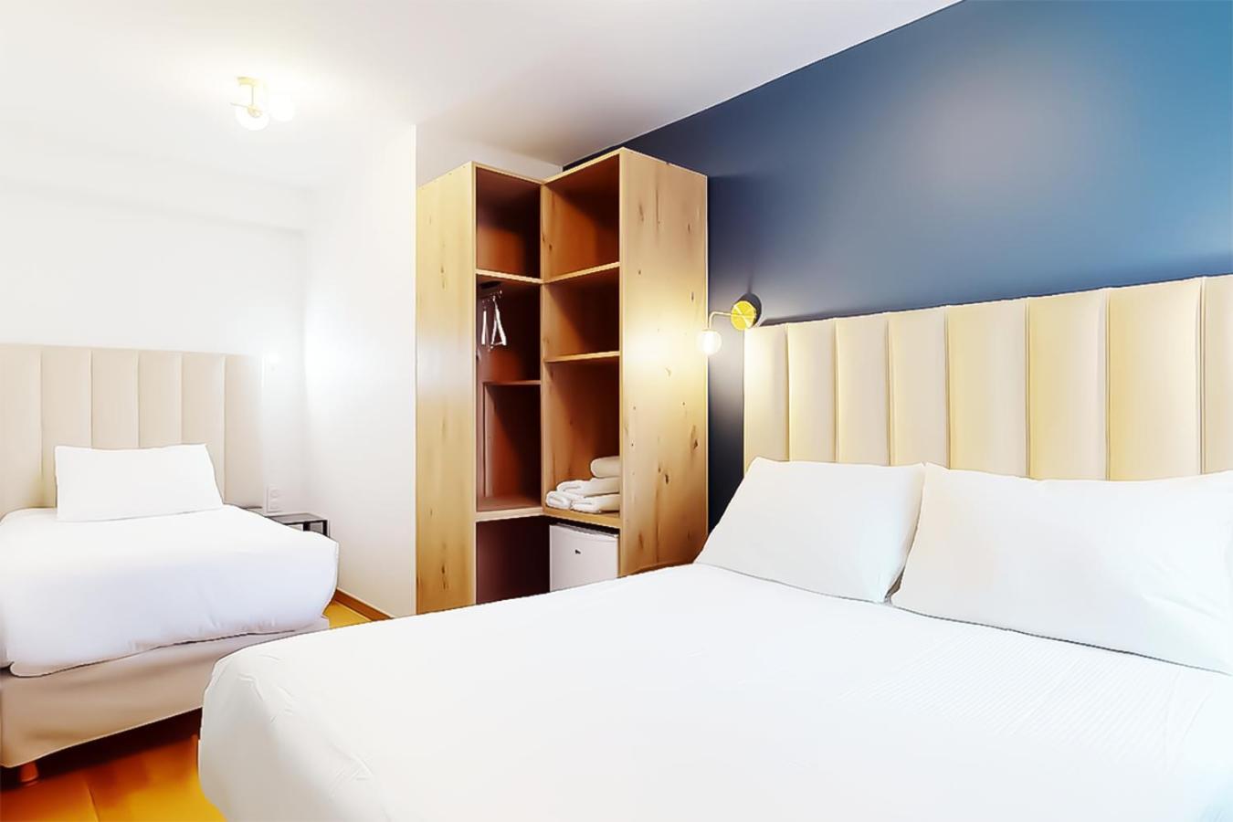Hotel De Menilmontant Paris Eksteriør billede